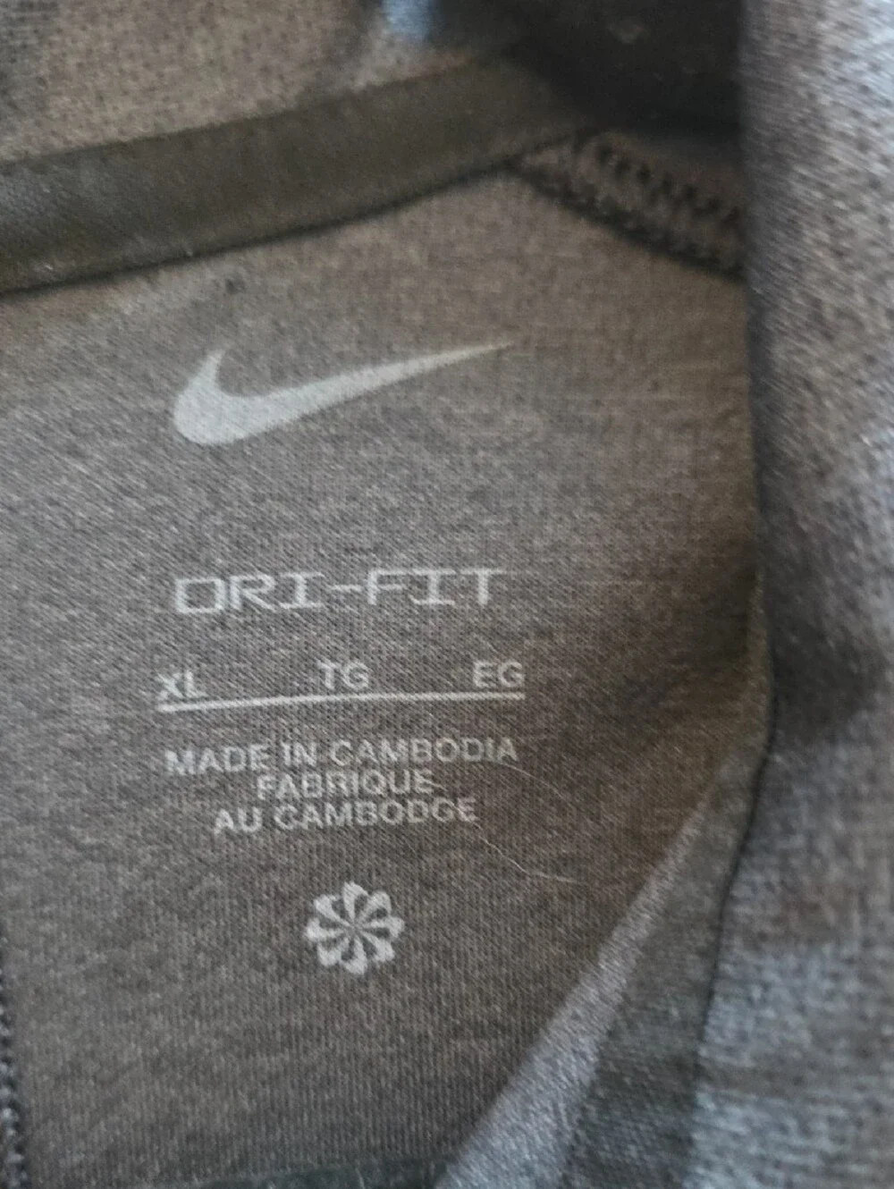 Nike Men’s Charcoal Gray Polo with White Swoosh